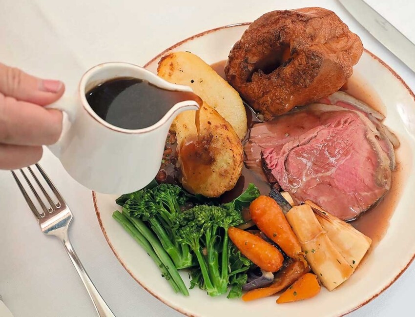 Sunday Roast at Cringletie